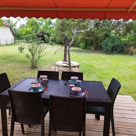 Maison De Campagne Avec Terrain Vallon-en-Sully Ngoại thất bức ảnh