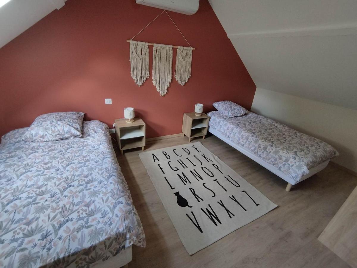 Maison De Campagne Avec Terrain Vallon-en-Sully Ngoại thất bức ảnh